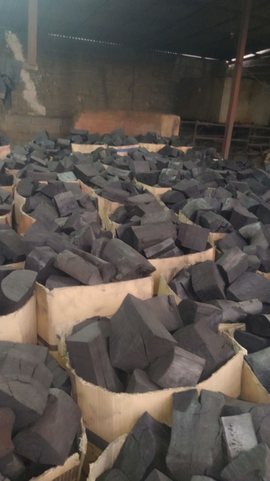 انواع ذغال مرکبات تولیدی صادقی و ویژگی‌های آن